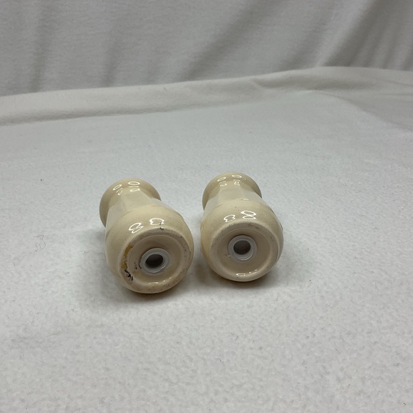 Vintage Cherokee Indian Salt & Pepper - Picture 3 of 6